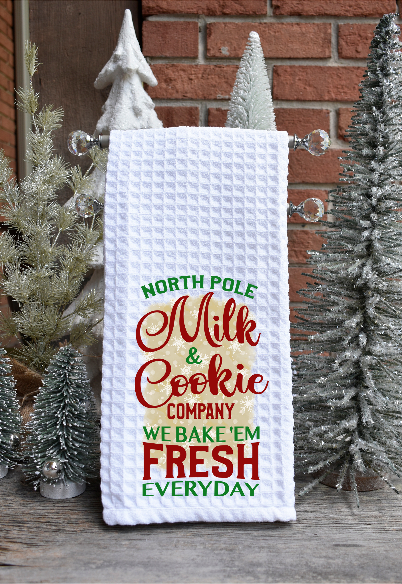 Kitchen Dish Towel Hand Tea Towels Christmas Holiday North Pole Milk &  Cookie