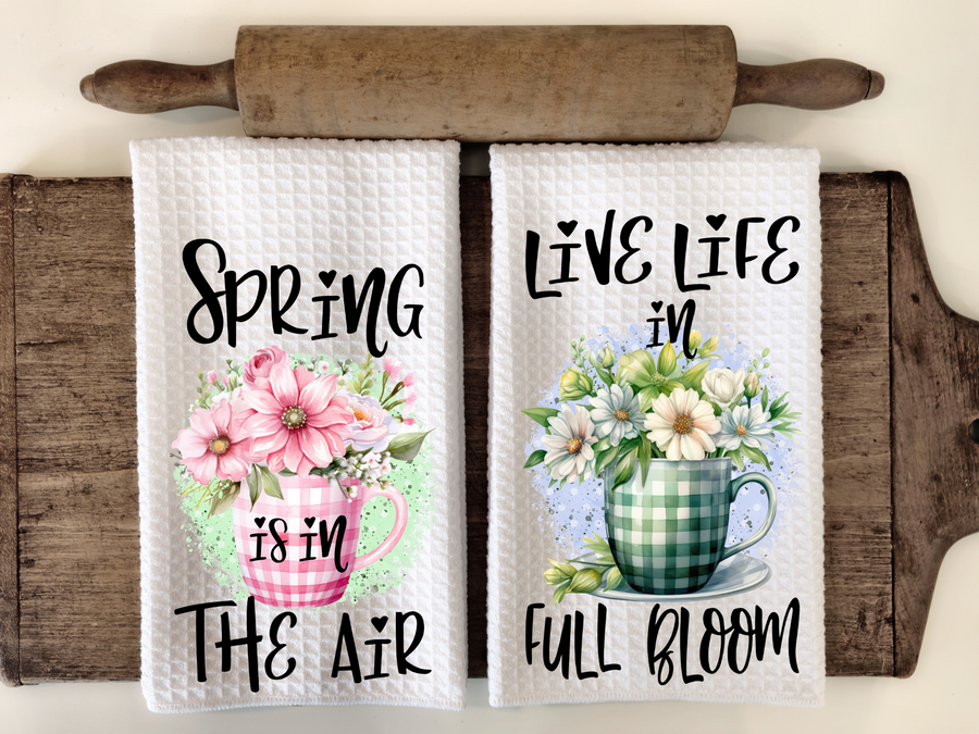 Spring Themed Kitchen Towels, Set of 2 Kitchen Towels, Gift for baker, gift for cook, Mothers Day gift